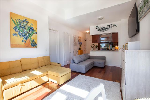 175 Huguenot Street 703, New Rochelle, NY 10801