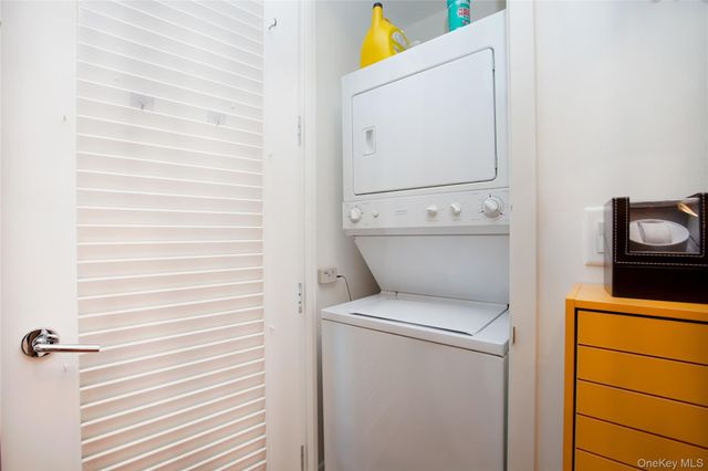 175 Huguenot Street 703, New Rochelle, NY 10801