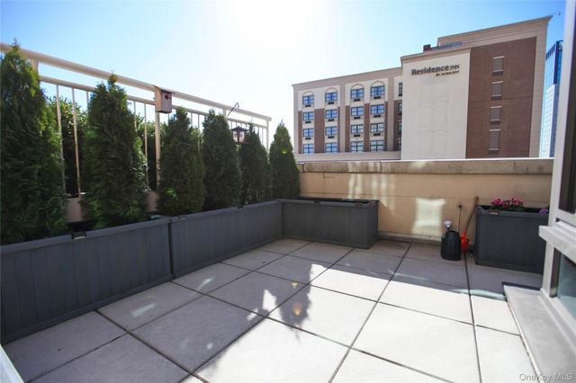 175 Huguenot Street 703, New Rochelle, NY 10801