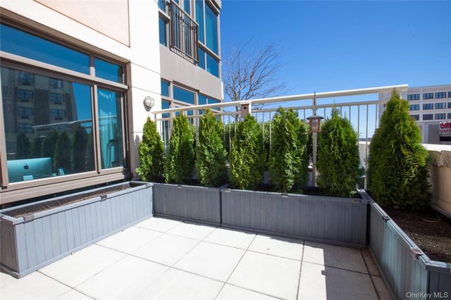 175 Huguenot Street 703, New Rochelle, NY 10801