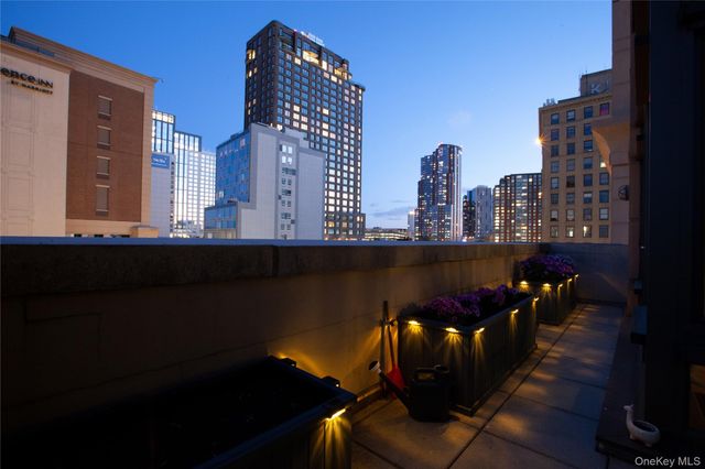 175 Huguenot Street 703, New Rochelle, NY 10801