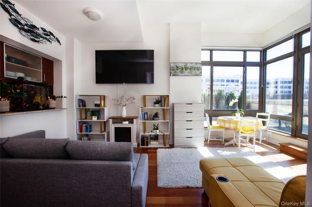 175 Huguenot Street 703, New Rochelle, NY 10801