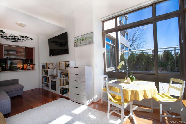 175 Huguenot Street 703, New Rochelle, NY 10801