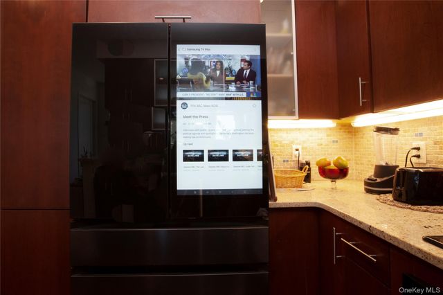 175 Huguenot Street 703, New Rochelle, NY 10801