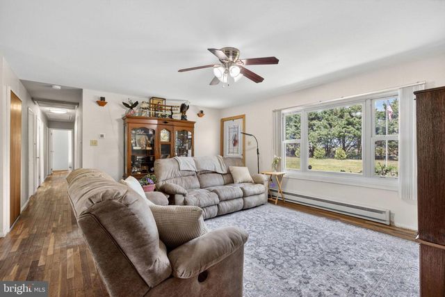 310 DOGTOWN RD, Townsend, DE 19734