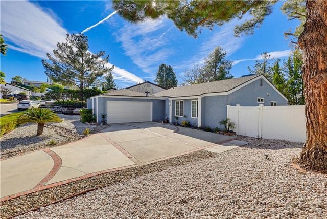 27729 Calypso, Canyon Country, CA 91351