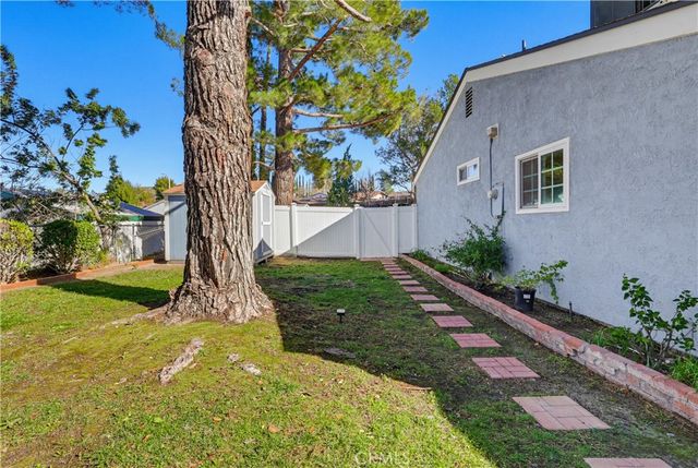 27729 Calypso, Canyon Country, CA 91351