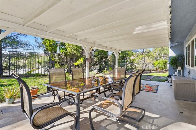 27729 Calypso, Canyon Country, CA 91351