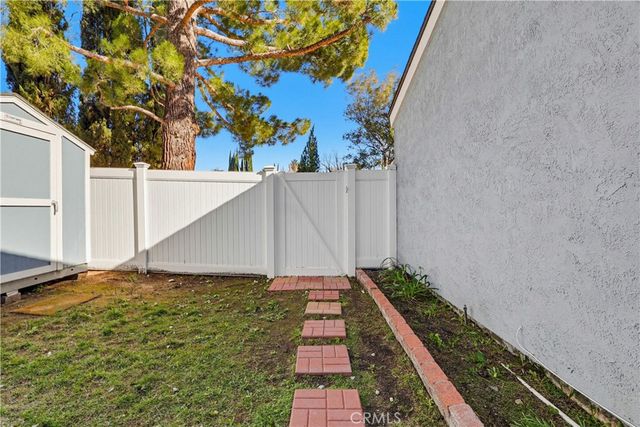 27729 Calypso, Canyon Country, CA 91351