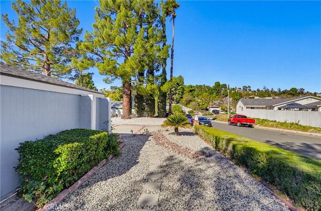 27729 Calypso, Canyon Country, CA 91351