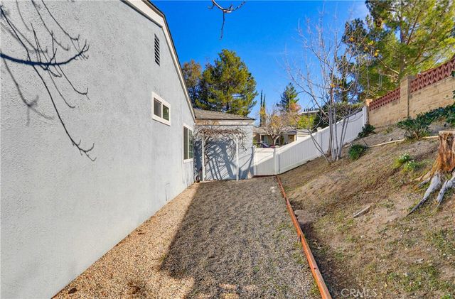 27729 Calypso, Canyon Country, CA 91351