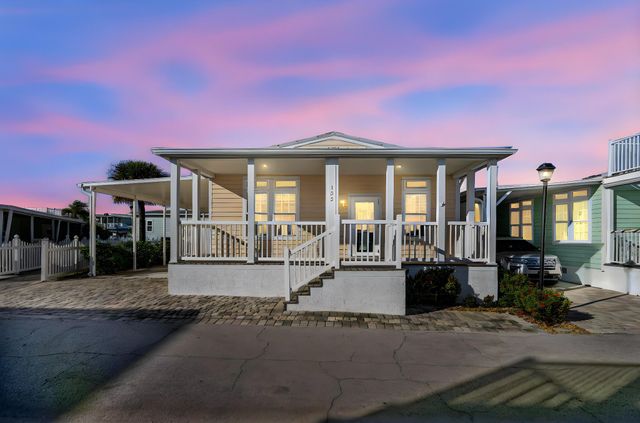 122 NE Bay Drive, Jensen Beach, FL 34957