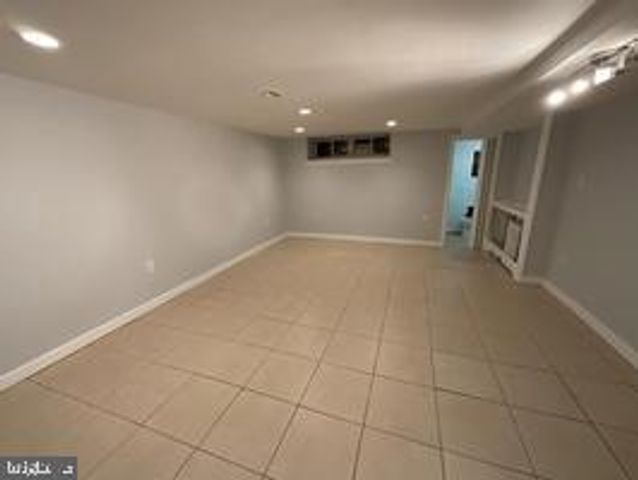 8214 WILLIAMS AVE, Philadelphia, PA 19150