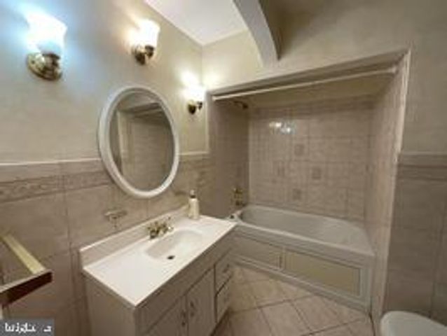 8214 WILLIAMS AVE, Philadelphia, PA 19150