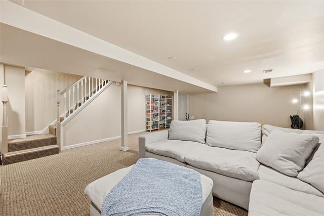 110 Western Avenue, Aspinwall, PA 15215