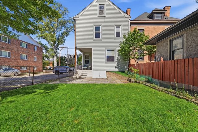 110 Western Avenue, Aspinwall, PA 15215