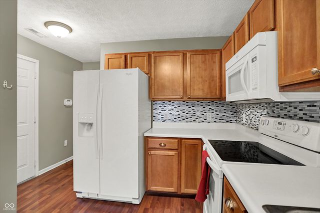 8150 River Mist Lane, Indianapolis, IN 46237