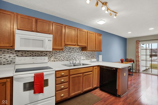 8150 River Mist Lane, Indianapolis, IN 46237