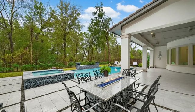 2330 Red Fox Drive, Missouri City, TX 77459