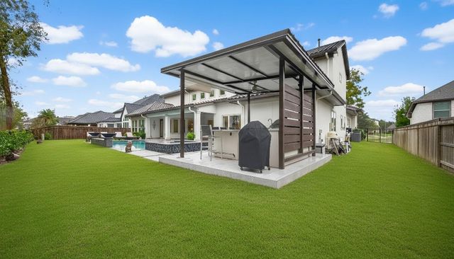 2330 Red Fox Drive, Missouri City, TX 77459