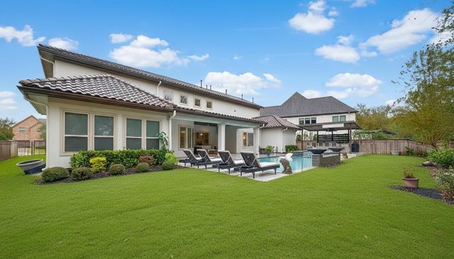 2330 Red Fox Drive, Missouri City, TX 77459