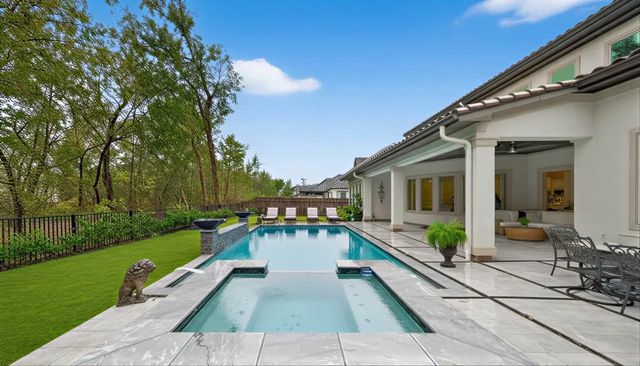 2330 Red Fox Drive, Missouri City, TX 77459