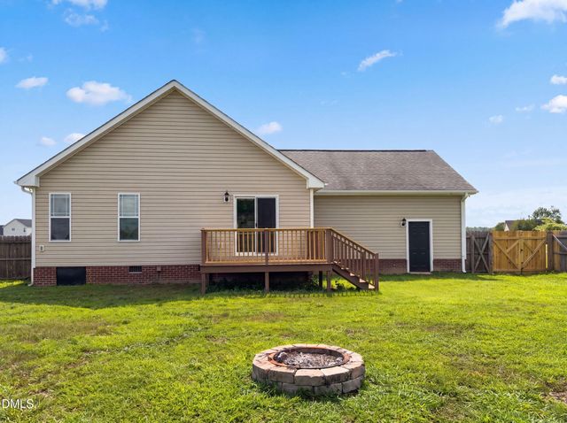 208 Settlers Pointe Drive, Pikeville, NC 27863