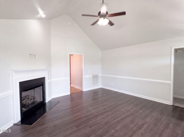 208 Settlers Pointe Drive, Pikeville, NC 27863