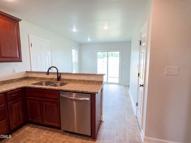 208 Settlers Pointe Drive, Pikeville, NC 27863