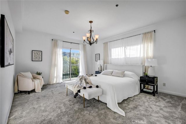 1921 Malcolm Avenue 201, Los Angeles, CA 90025