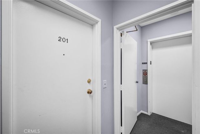 1921 Malcolm Avenue 201, Los Angeles, CA 90025