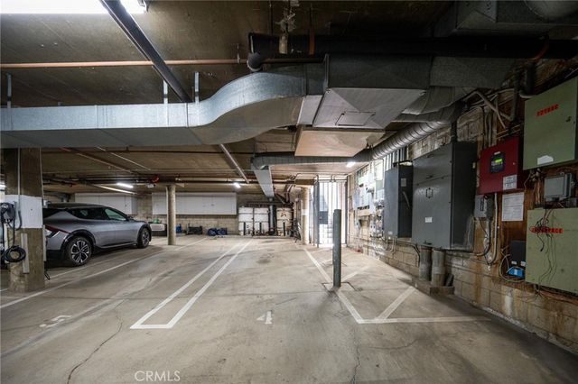 1921 Malcolm Avenue 201, Los Angeles, CA 90025
