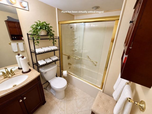 2001 Marina Dr 712, Quincy, MA 02171