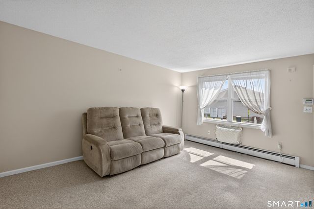 96 Brentwood Drive 96, Wallingford, CT 06492