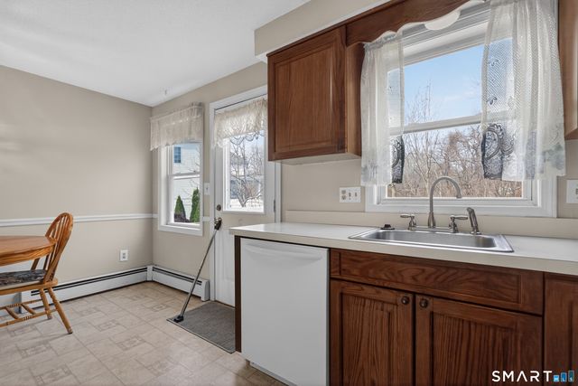 96 Brentwood Drive 96, Wallingford, CT 06492