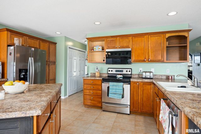 1130 BELSLY Way, Metamora, IL 61548