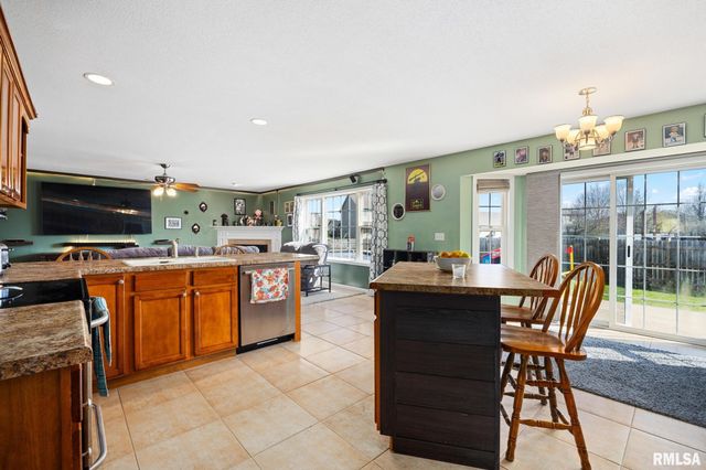 1130 BELSLY Way, Metamora, IL 61548