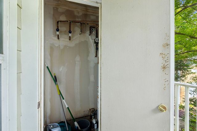 2025 Woodmont Blvd Apt 223, Nashville, TN 37215