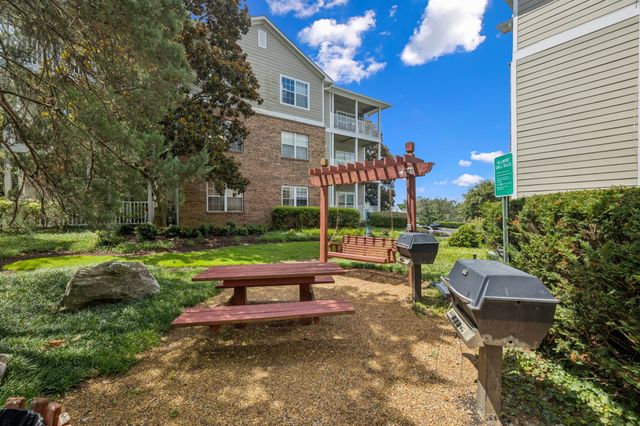 2025 Woodmont Blvd Apt 223, Nashville, TN 37215