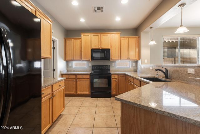 30153 N 71st Drive, Peoria, AZ 85383