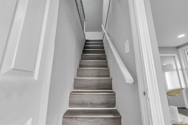 7519 Barrie Street, Dearborn, MI 48126