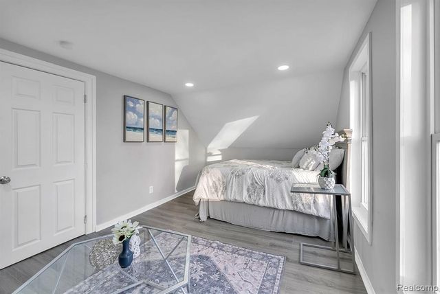 7519 Barrie Street, Dearborn, MI 48126