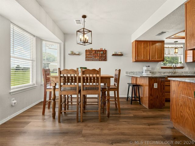 1240 E 163rd Street N, Skiatook, OK 74070