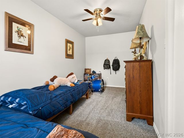 1240 E 163rd Street N, Skiatook, OK 74070