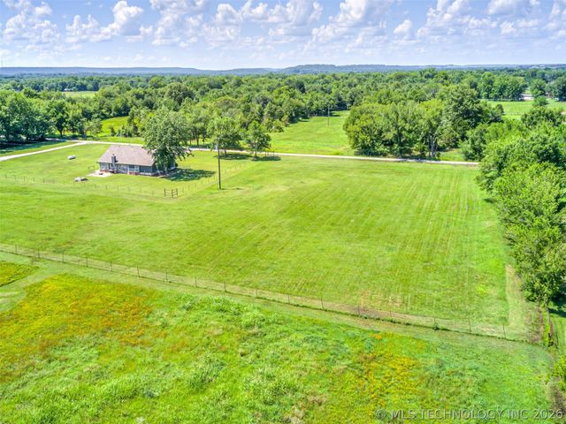 1240 E 163rd Street N, Skiatook, OK 74070