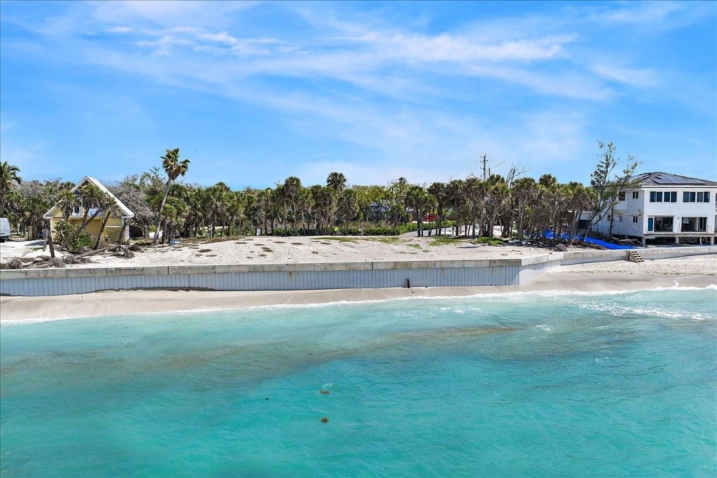 Image 11 of property listing at 7160 MANASOTA KEY ROAD, Englewood, FL 34223