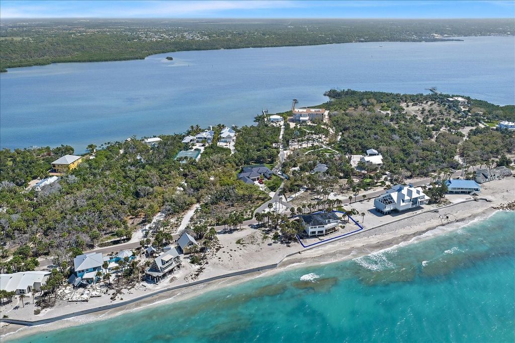 Image 38 of property listing at 7160 MANASOTA KEY ROAD, Englewood, FL 34223