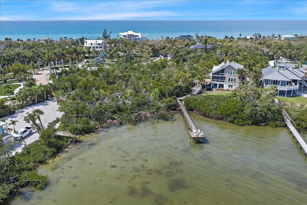 Image 43 of property listing at 7160 MANASOTA KEY ROAD, Englewood, FL 34223