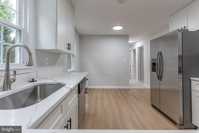 9400 CHATHAM ST, Manassas, VA 20110