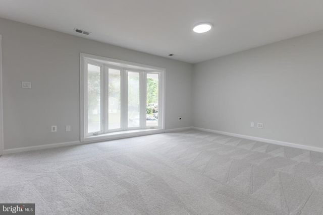 9400 CHATHAM ST, Manassas, VA 20110
